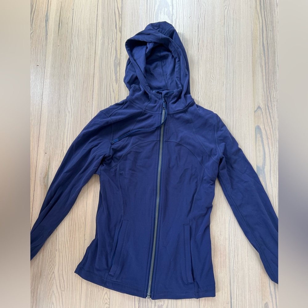 lululemon purple jacket